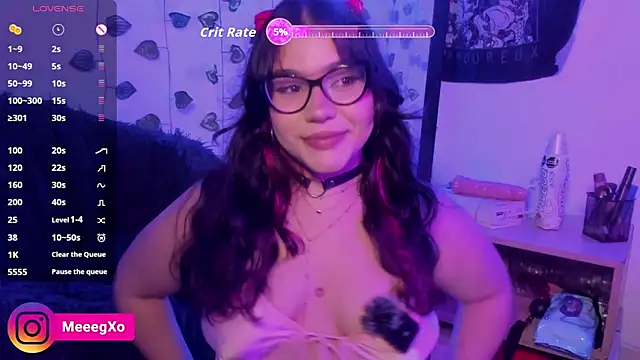 Snapshot of MegXo chatting on November 8, 2025, 7:45 am MegXo online show from November 8, 2025, 7:45 am