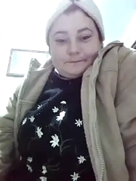 Snapshot of Flacara100 chatting on November 28, 2025, 6:52 pm Flacara100 online show from November 28, 2025, 6:52 pm