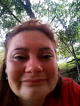 Snapshot of Flacara100 chatting on July 7, 2026, 3:37 pm Flacara100 online show from July 7, 2026, 3:37 pm