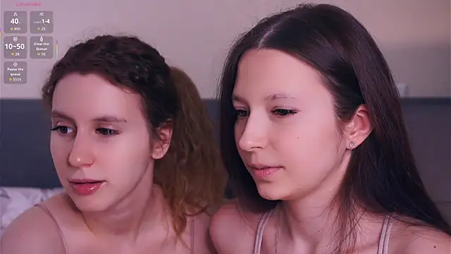 GabrielleLynchard online show from April 18, 2026, 7:54 am