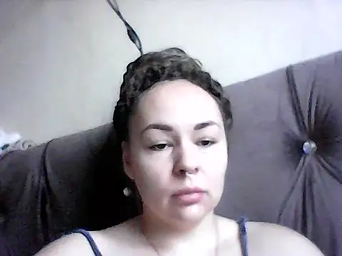 Janelah online show from November 3, 2025, 6:29 am