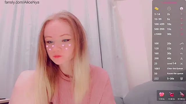 Snapshot of AliceNya_cute chatting on February 14, 2026, 5:18 am AliceNya cute online show from February 14, 2026, 5:18 am