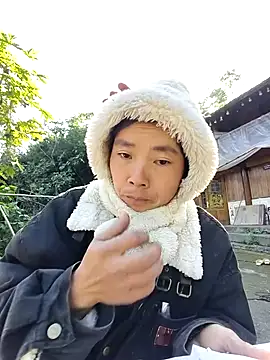 lily-00 online show from November 30, 2025, 1:50 am