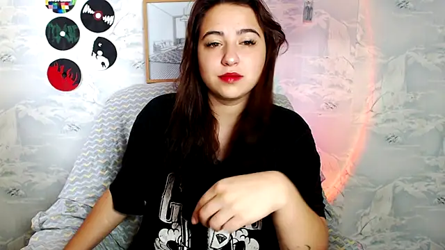 Snapshot of Olivia_Defo chatting on September 25, 2025, 6:52 am Olivia Defo online show from September 25, 2025, 6:52 am