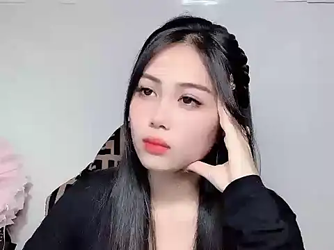 Lyly4757 online show from January 12, 2026, 2:46 pm