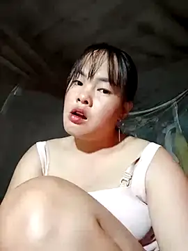 emilyzz online show from November 19, 2025, 2:00 am