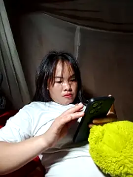 emilyzz online show from March 25, 2026, 2:16 pm