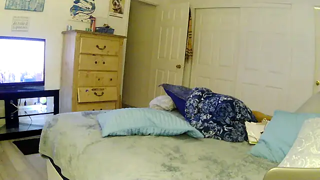 Snapshot of Ariasweetaspie chatting on November 12, 2025, 7:23 am Ariasweetaspie online show from November 12, 2025, 7:23 am