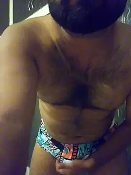hot hairy beast online show from September 15, 2025, 11:32 am