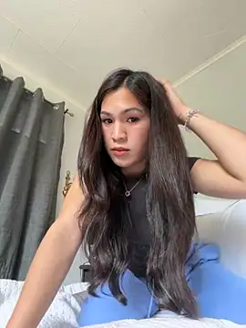 Snapshot of ZoeyJohnson chatting on November 24, 2025, 1:27 am ZoeyJohnson online show from November 24, 2025, 1:27 am