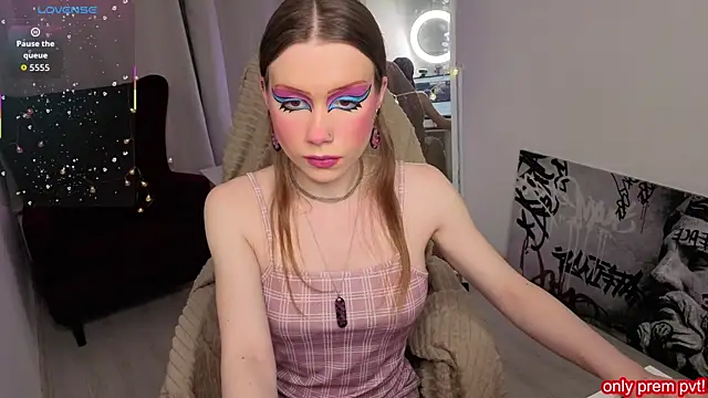 Snapshot of KarenSmitht chatting on January 17, 2026, 1:58 pm KarenSmitht online show from January 17, 2026, 1:58 pm