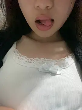 Bella sexy98 online show from January 14, 2026, 7:23 am