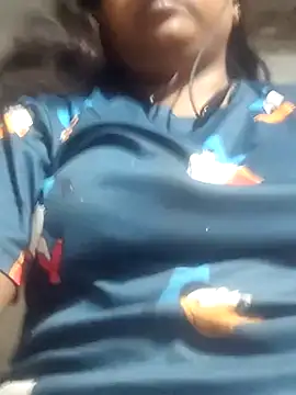 lickcandy online show from October 29, 2025, 8:57 am