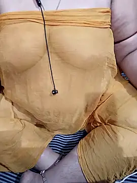 lickcandy online show from October 19, 2025, 10:29 am