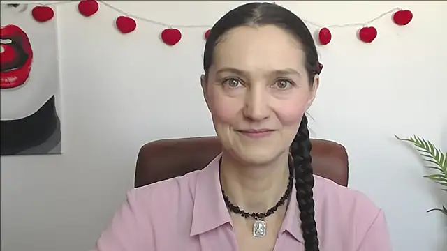 TayaFinch online show from February 22, 2026, 1:13 pm