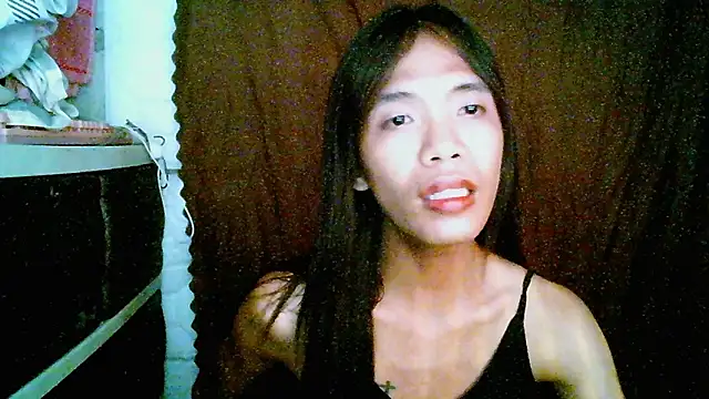 Snapshot of Rain-Show chatting on November 12, 2025, 11:47 am Rain-Show online show from November 12, 2025, 11:47 am