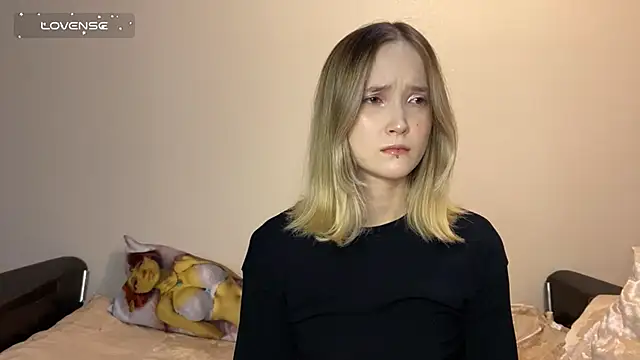 Snapshot of SoftcoreAlly chatting on November 26, 2025, 4:40 pm SoftcoreAlly online show from November 26, 2025, 4:40 pm