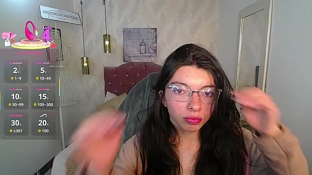 Snapshot of alllyson_ chatting on October 10, 2025, 7:58 pm alllyson online show from October 10, 2025, 7:58 pm