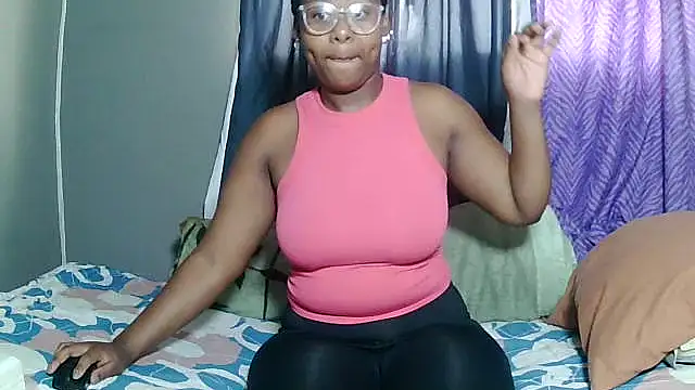 Snapshot of BoobySweet29 chatting on October 6, 2025, 9:10 am BoobySweet29 online show from October 6, 2025, 9:10 am