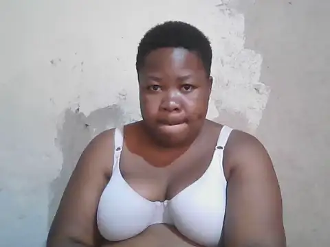 Snapshot of Bustyass93 chatting on October 18, 2025, 11:23 am Bustyass93 online show from October 18, 2025, 11:23 am