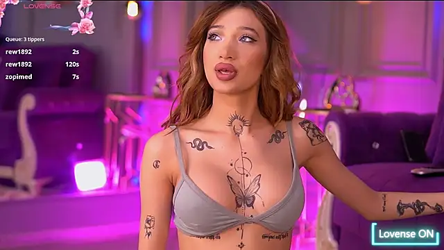 SiennaJayden online show from October 29, 2025, 7:13 pm