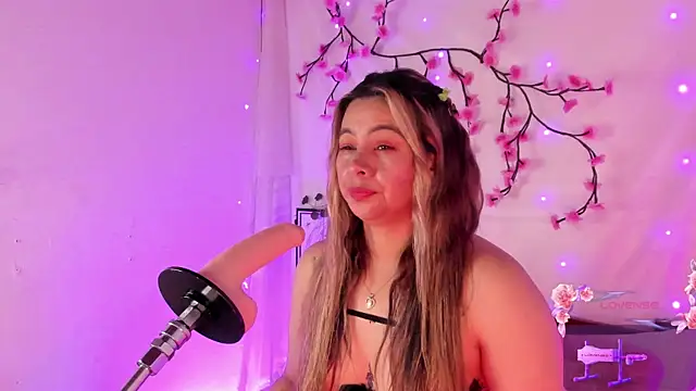 chubbyZoe online show from October 25, 2025, 3:01 pm