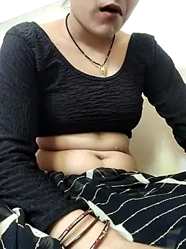 Sexi locky online show from October 3, 2025, 7:32 am