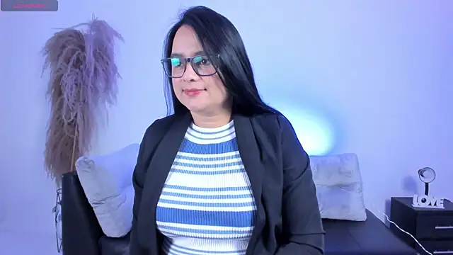 Megancoxx online show from October 14, 2025, 11:00 am