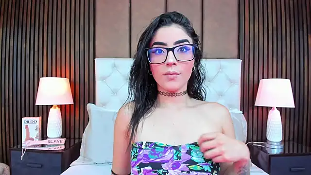 SamyySwet online show from October 15, 2025, 8:28 pm