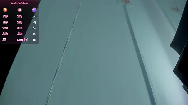 charlote rossee online show from November 5, 2025, 2:14 am