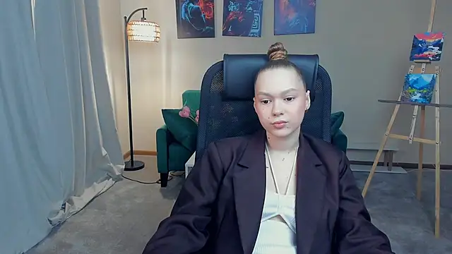 MyongSondrol online show from September 17, 2025, 7:32 am