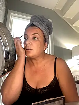 Snapshot of PoppyPrincessxox chatting on September 22, 2025, 10:54 am PoppyPrincessxox online show from September 22, 2025, 10:54 am