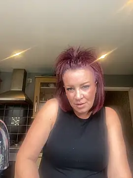 Snapshot of PoppyPrincessxox chatting on September 23, 2025, 1:29 pm PoppyPrincessxox online show from September 23, 2025, 1:29 pm