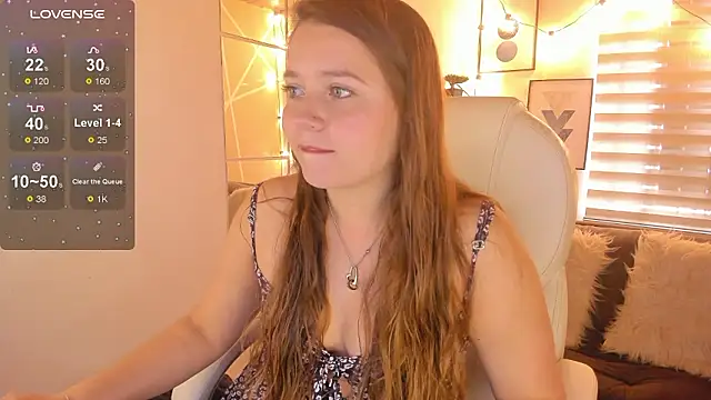 sophiee09  online show from February 3, 2026, 1:27 pm