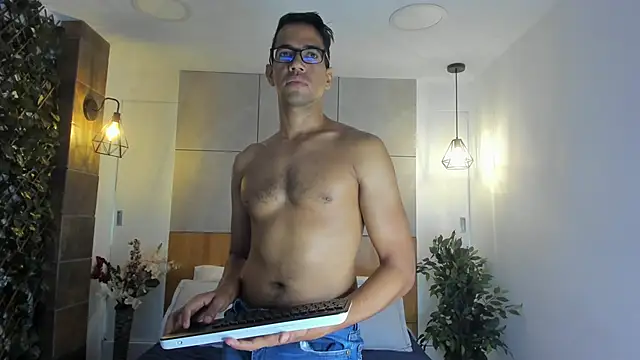 Snapshot of JacobDraven chatting on December 14, 2025, 11:16 am JacobDraven online show from December 14, 2025, 11:16 am