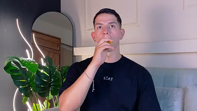 Snapshot of ZaneDawson chatting on March 2, 2026, 8:27 pm ZaneDawson online show from March 2, 2026, 8:27 pm