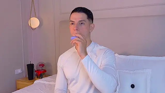 ZaneDawson online show from November 8, 2025, 4:05 am