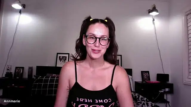 Snapshot of annmarieferrara chatting on March 25, 2026, 2:44 am annmarieferrara online show from March 25, 2026, 2:44 am