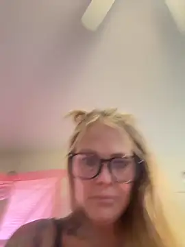 tattoobarbiexox online show from October 2, 2025, 2:53 pm