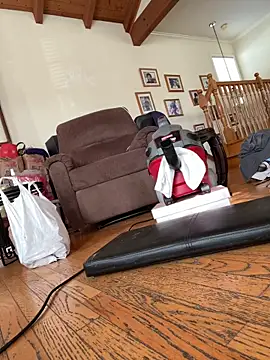 Snapshot of Nataku10 chatting on December 18, 2025, 9:40 pm Nataku10 online show from December 18, 2025, 9:40 pm