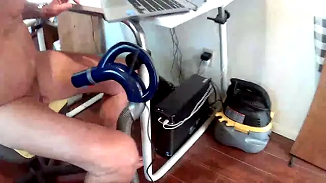 Snapshot of Nataku10 chatting on February 7, 2026, 9:34 pm Nataku10 online show from February 7, 2026, 9:34 pm