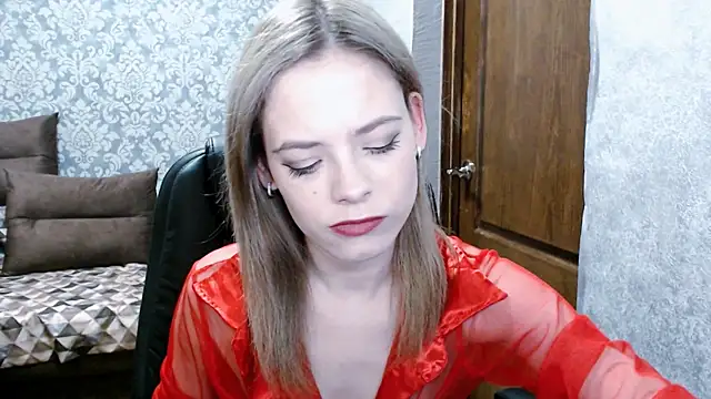 Kate  Loves online show from April 4, 2026, 6:58 pm