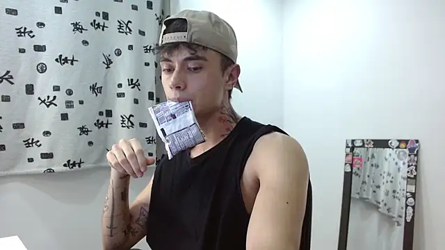 jaico santos online show from April 21, 2026, 11:11 pm