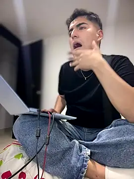 tomy hot20 online show from November 25, 2025, 2:34 am