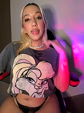 Isa klein online show from October 12, 2025, 6:31 pm