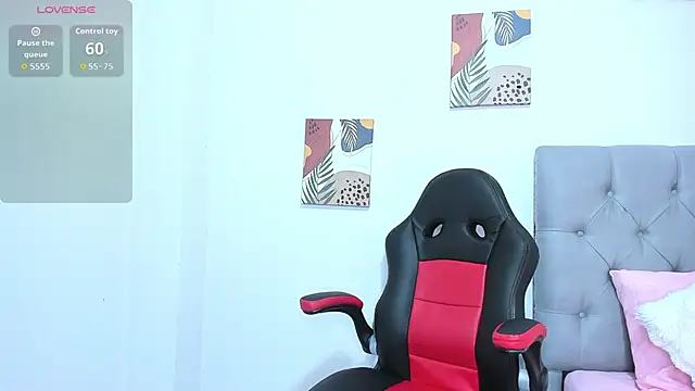 mia hajar333 online show from October 10, 2025, 7:04 pm