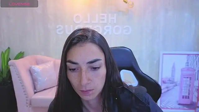 Maily a  online show from April 15, 2026, 2:39 am