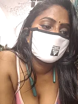 Jasmine Januja online show from November 1, 2025, 9:03 am