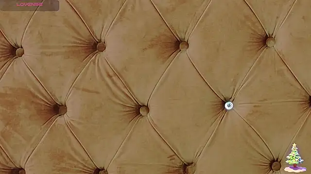 CoraVex online show from December 18, 2025, 5:12 am