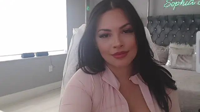 theofficialsophiasanchez online show from September 17, 2025, 8:33 pm